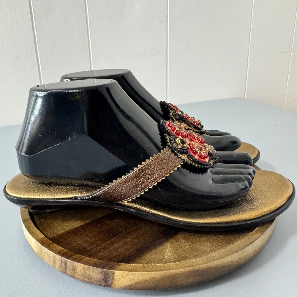 J. Vincent Embellished Gold Thong Sandals Women's Size 9M